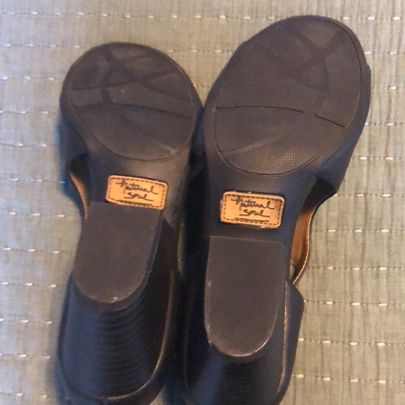 NATURAL SOUL SHOES- BLACK & TAN - Picture 10 of 16